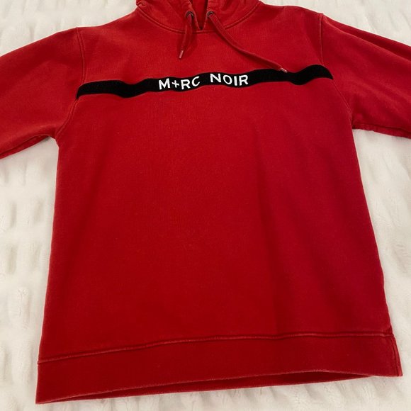 M+RC NOIR Velcro Hoodie- Red - Picture 1 of 4